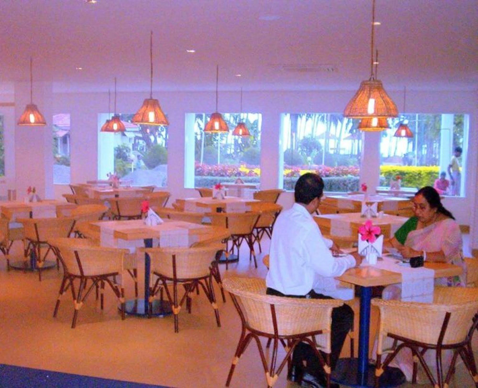 Peerles Sarovar Portico พอร์ตแบลร์ ภายนอก รูปภาพ