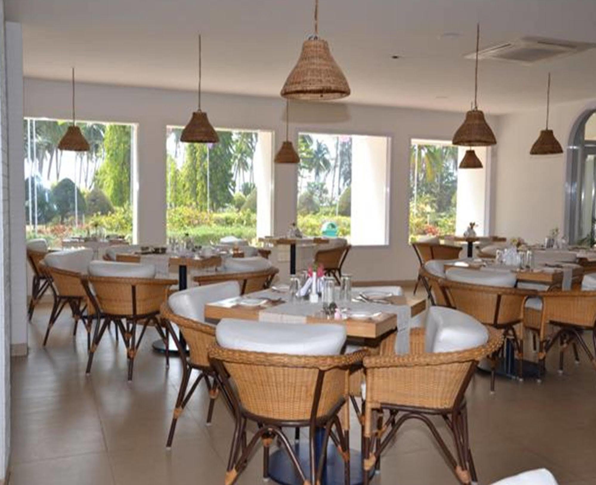 Peerles Sarovar Portico พอร์ตแบลร์ ภายนอก รูปภาพ